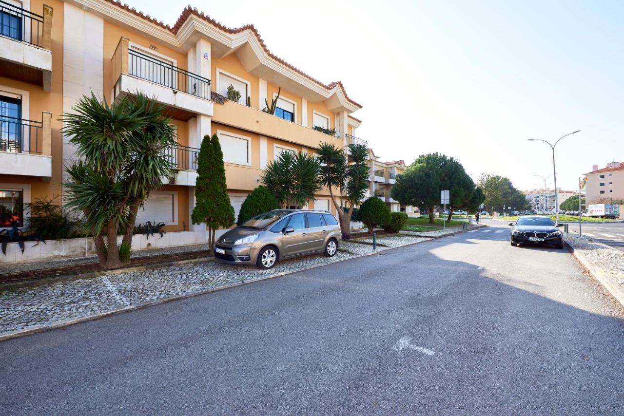 Carcavelos Apartment Екстериор снимка